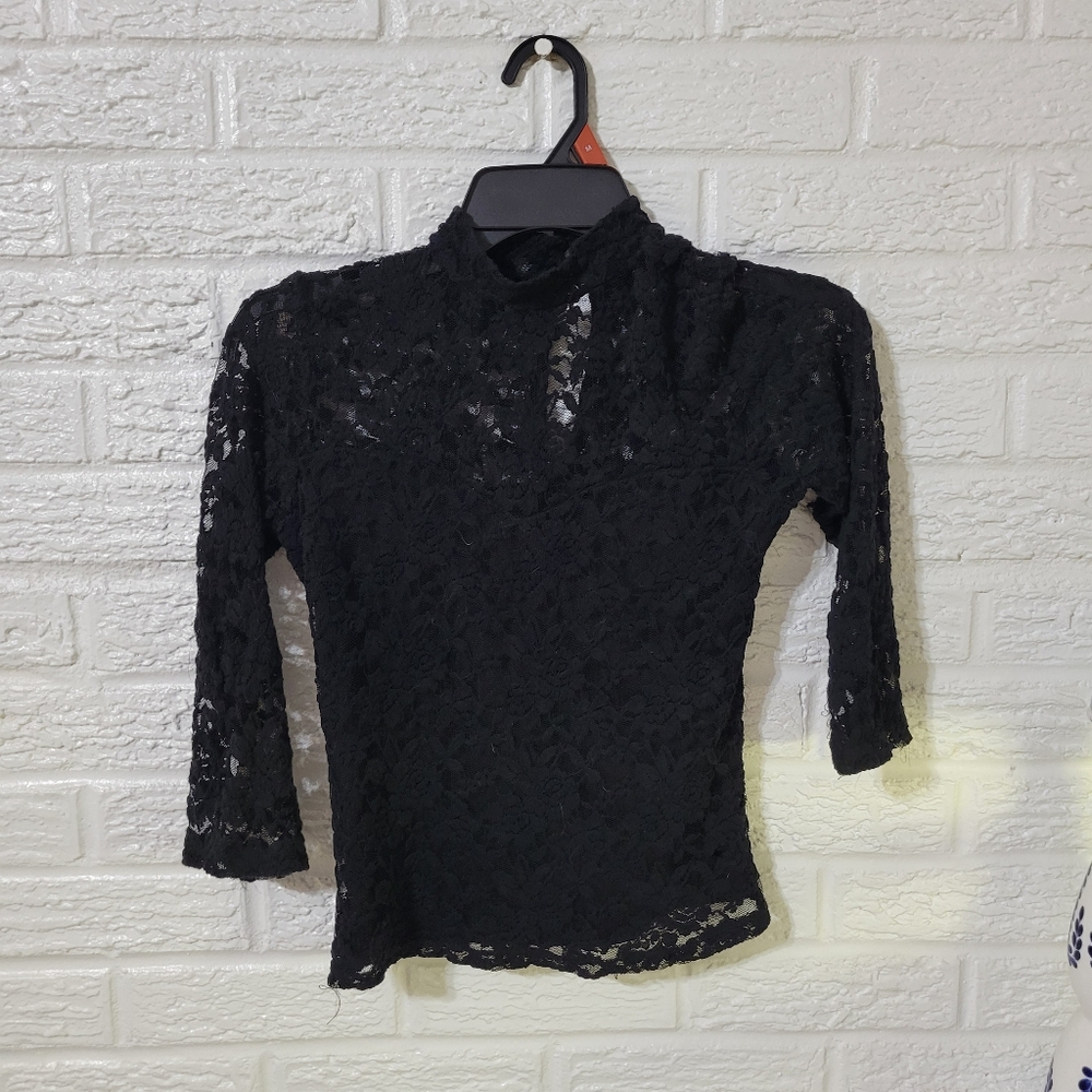 Ambiance Black Fitted 3/4 Sleeve Blouse